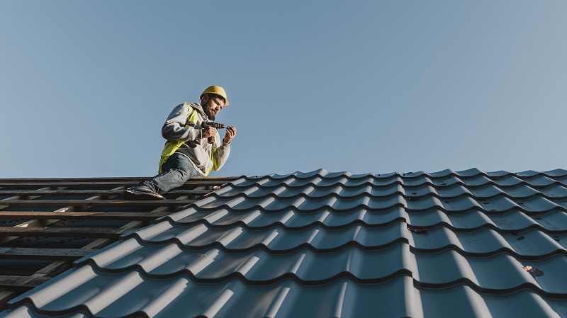 do routine roof maintenance