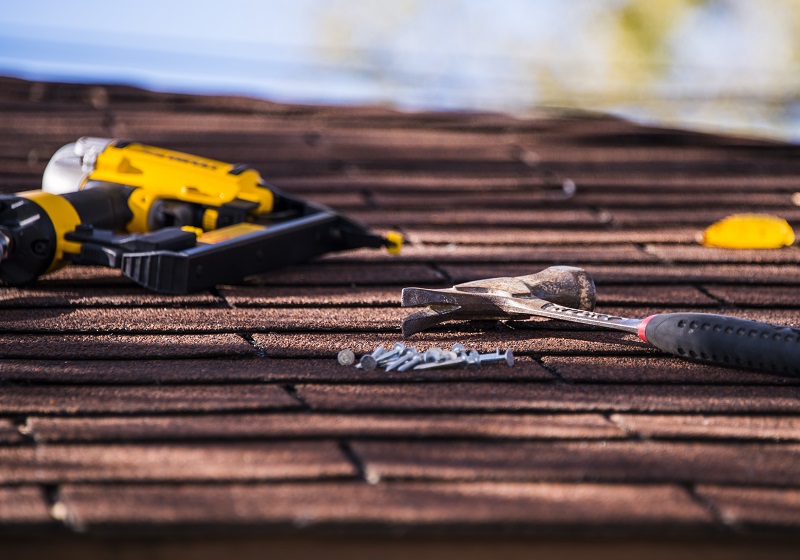 Roofers of small repairs