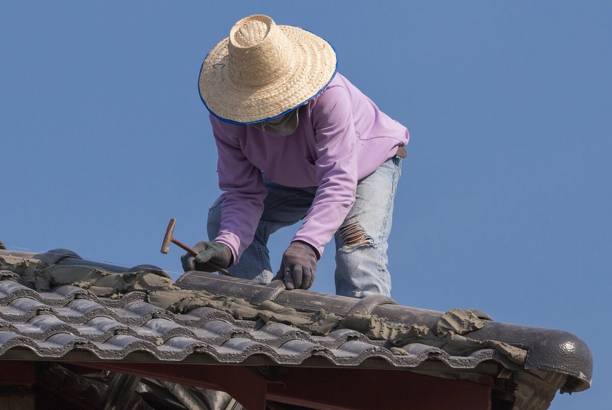 Self-repairing home damage by a Lakeland homeowner