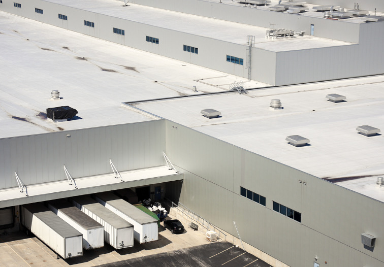 commercial property in Florida with flat roof